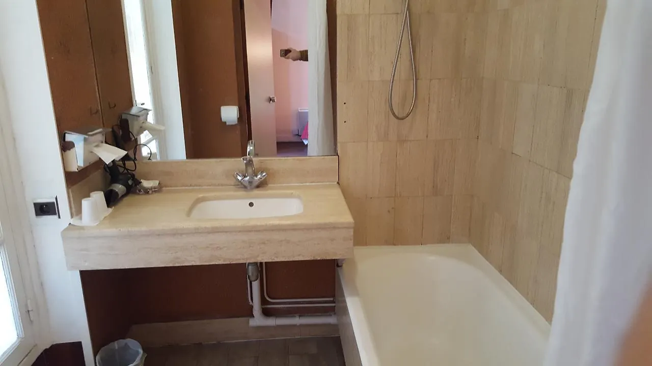 Hotel Media Париж