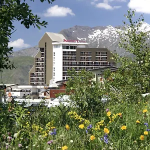 **** Отель Mercure Les Deux-alpes 1800 Франция